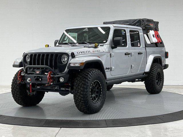 Used 2022 Jeep Gladiator Overland with VIN 1C6HJTFG7NL113799 for sale in Ventura, CA