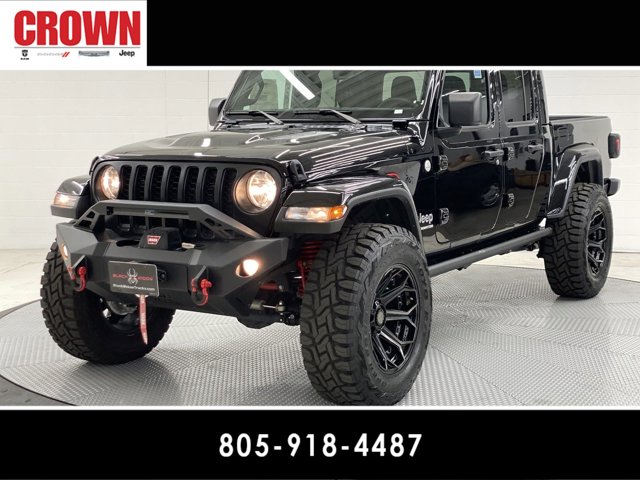 Used 2022 Jeep Gladiator Overland with VIN 1C6HJTFG9NL113500 for sale in Ventura, CA