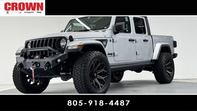 Used 2022 Jeep Gladiator Sport S with VIN 1C6JJTAG1NL115976 for sale in Ventura, CA