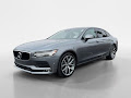 2018 Volvo S90 Momentum