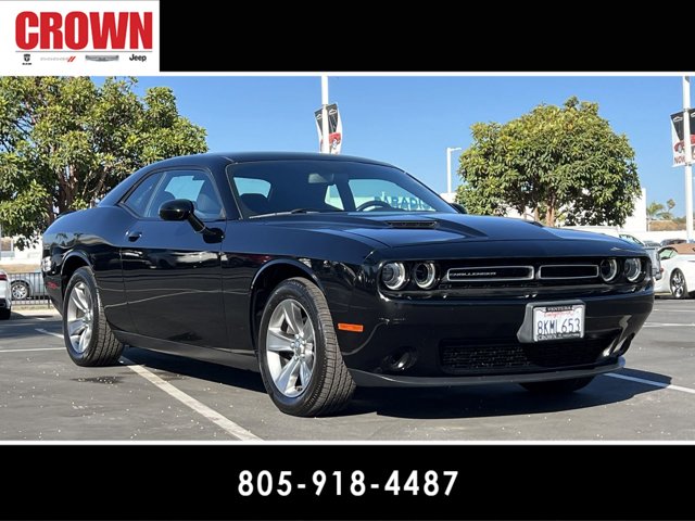 Used 2019 Dodge Challenger SXT with VIN 2C3CDZAG2KH637458 for sale in Ventura, CA