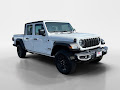 2024 Jeep Gladiator